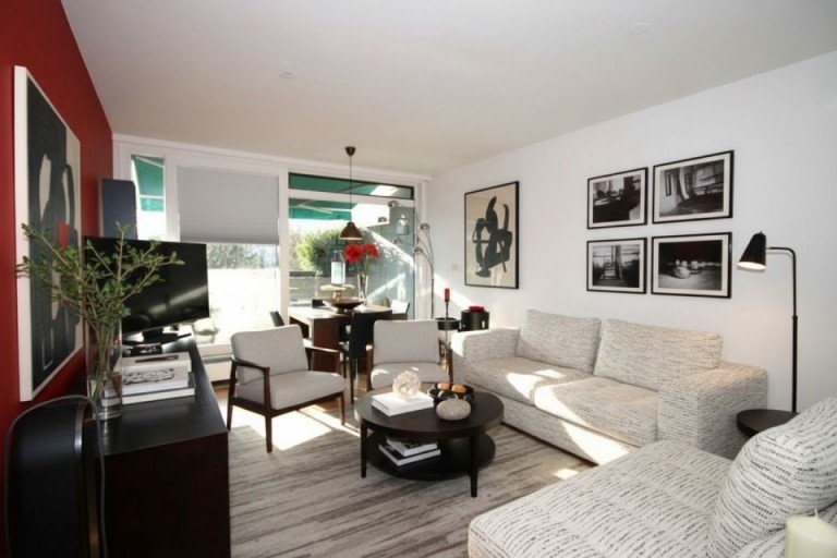 Hauptbild: lichtdurchflutete 2-Zimmer Wohnung mit zwei Balkonen