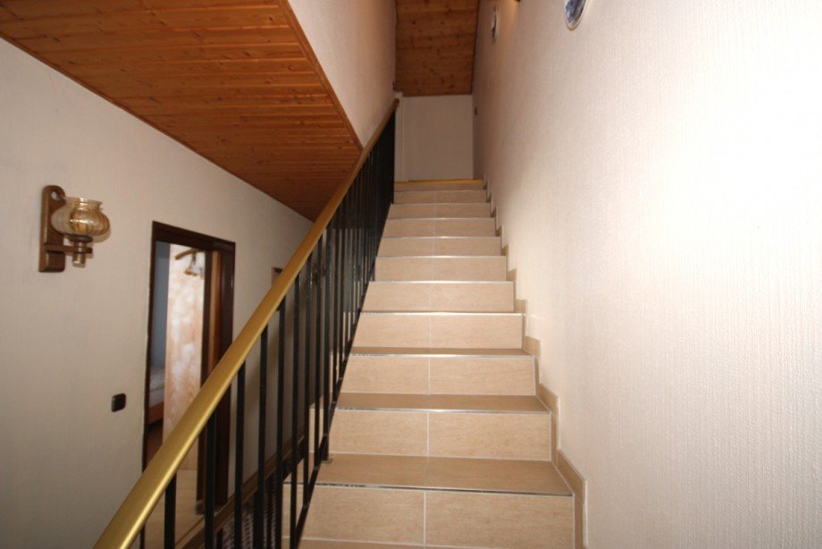DG Treppe Reiheneckhaus M�nchen / Kleinhadern