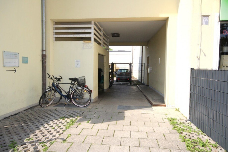 Hauseingang Etagenwohnung M�nchen