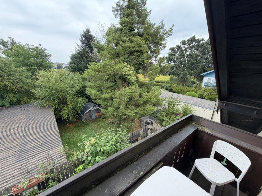 Balkonaussicht Dachgeschosswohnung Gro�karolinenfeld