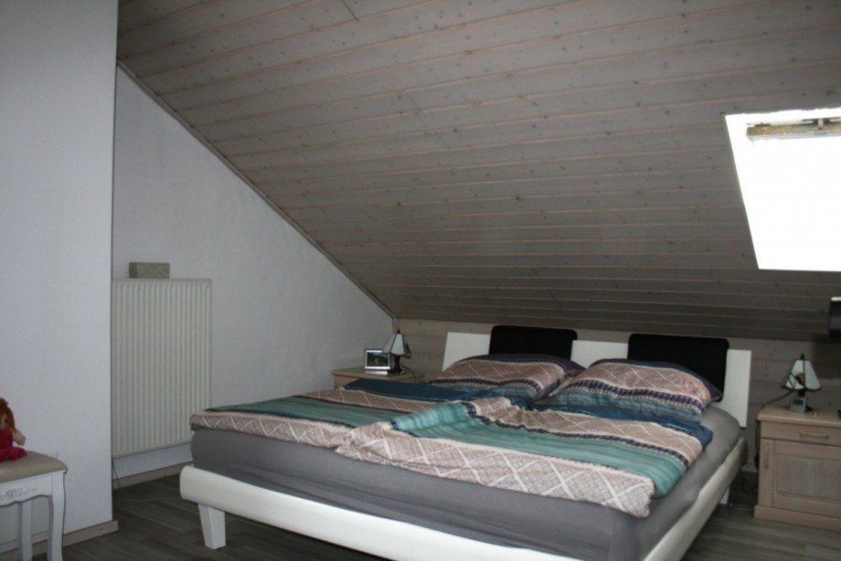 Schlafzimmer / DG Reihenendhaus Olching