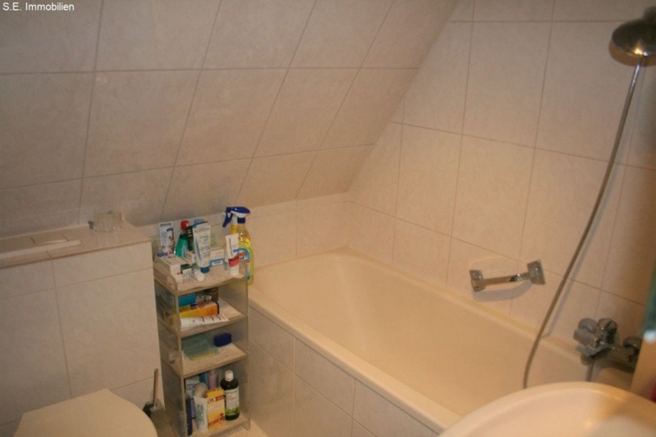 Badezimmer DG Einfamilienhaus Gr�felfing