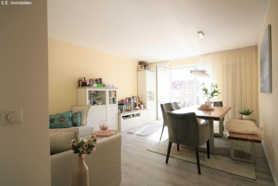 Wohnzimmer Wohnung Aschheim