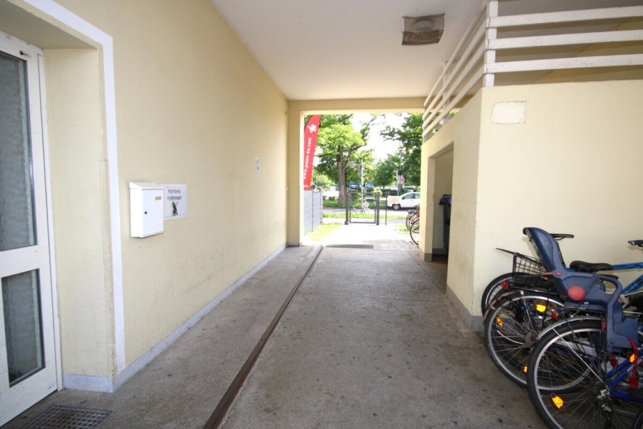 Hauseingang Etagenwohnung M�nchen