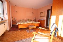 Schlafzimmer  Familienidyll mit sonnigem Garten - bald mit U-Bahn-Anbindung in Reichweite