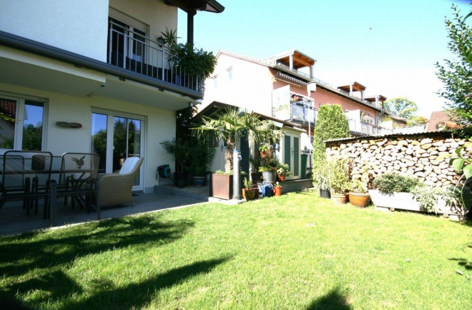 Uneinsehbarer Garten Reihenendhaus Olching