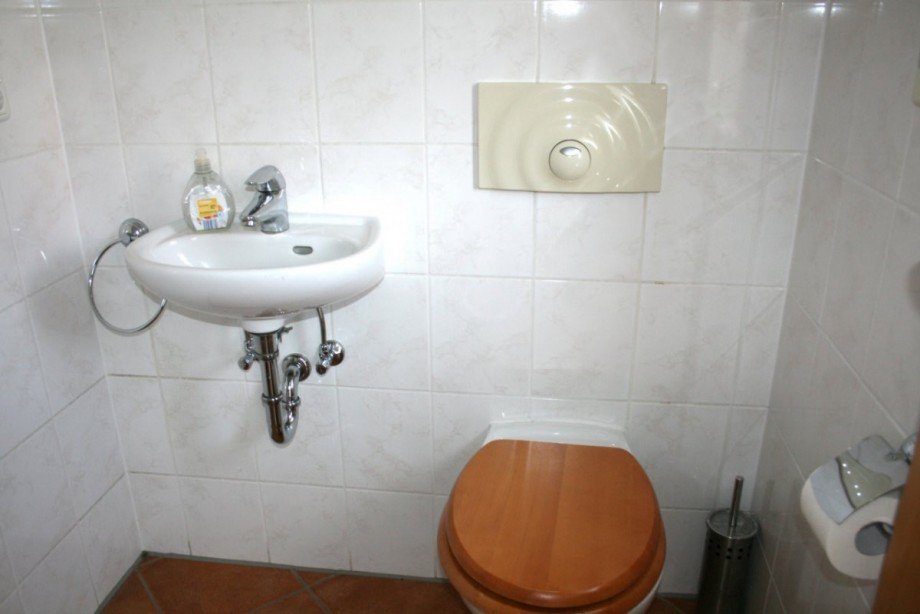 G�ste WC Doppelhaush�lfte Karlsfeld
