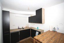 Souterrainwohnung Top Investment: Mehrfamilienhaus mit 6 Wohnungen in ruhiger Lage