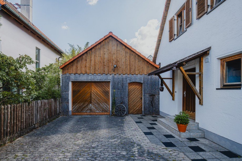 Garage Wohngrundst�ck Emmering