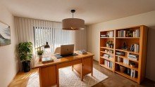 Arbeitszimmer KI generieret  Familienidyll mit sonnigem Garten - bald mit U-Bahn-Anbindung in Reichweite