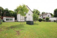 Garten Freistehendes Mehrfamilienhaus mit vier Wohneinheiten und baldiger U-Bahn-Anbindung in direkter N�he.