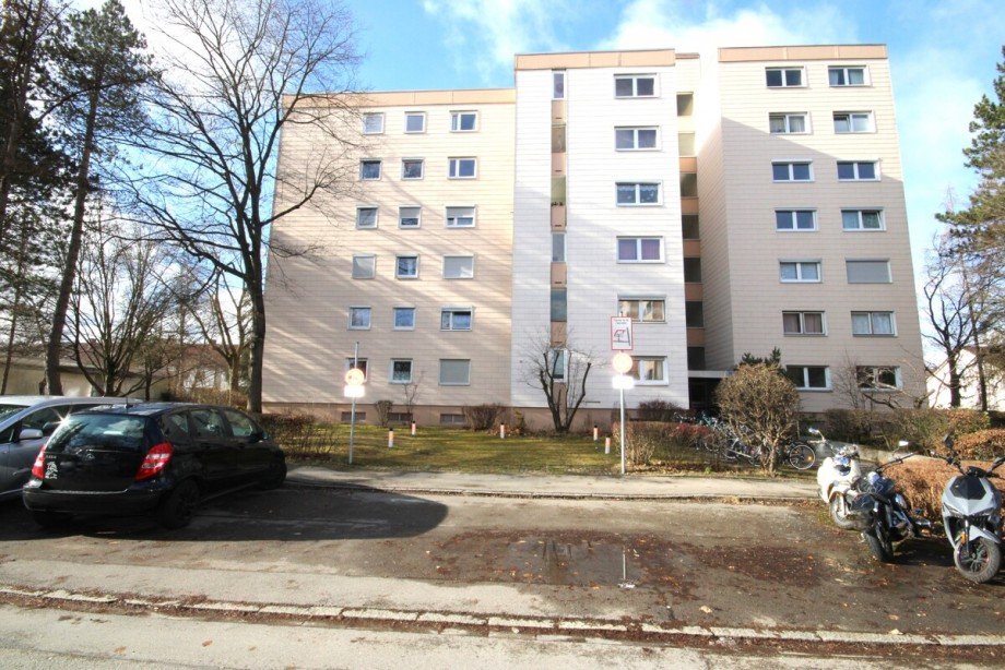 Hausansicht Etagenwohnung Germering / Unterpfaffenhofen